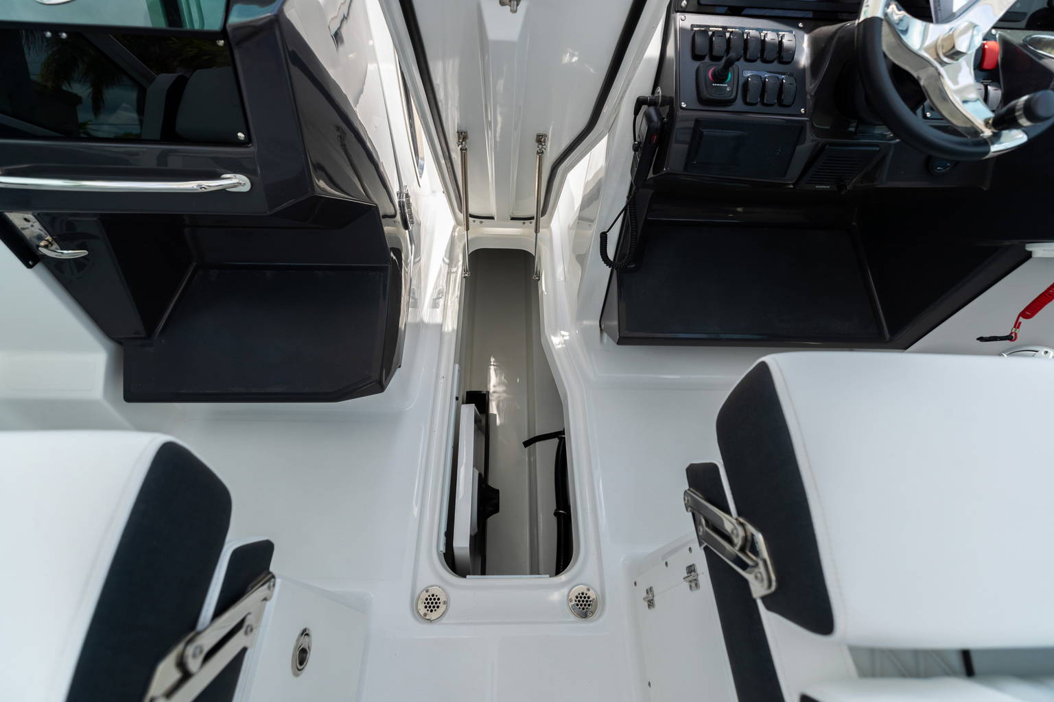 New 2023 Blackfin 302DC #L101 image 49