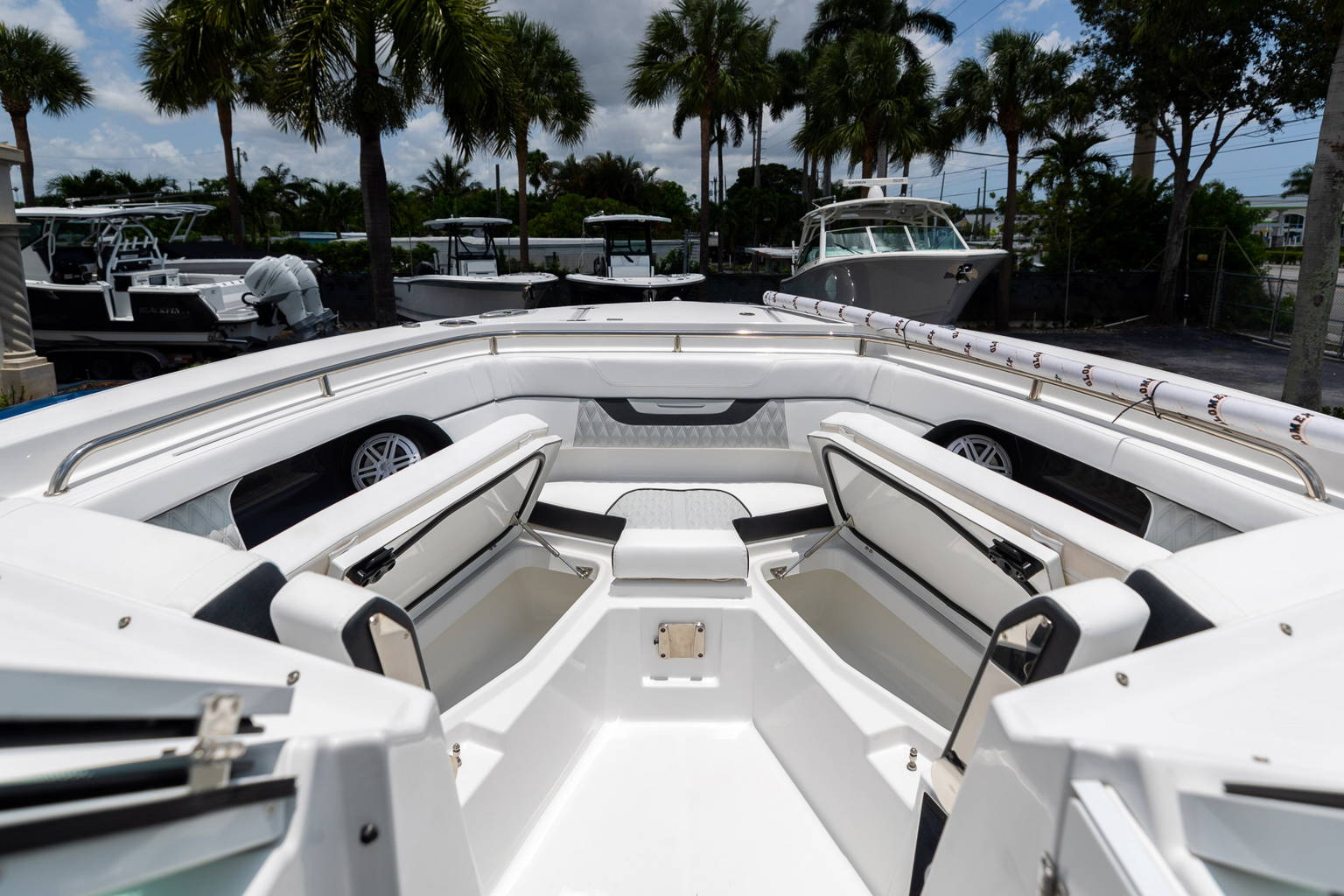 New 2023 Blackfin 302DC #L101 image 56