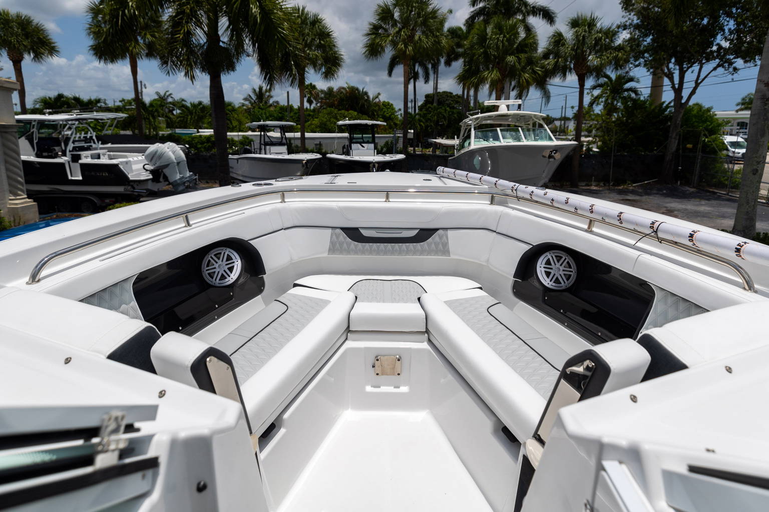 New 2023 Blackfin 302DC #L101 image 55