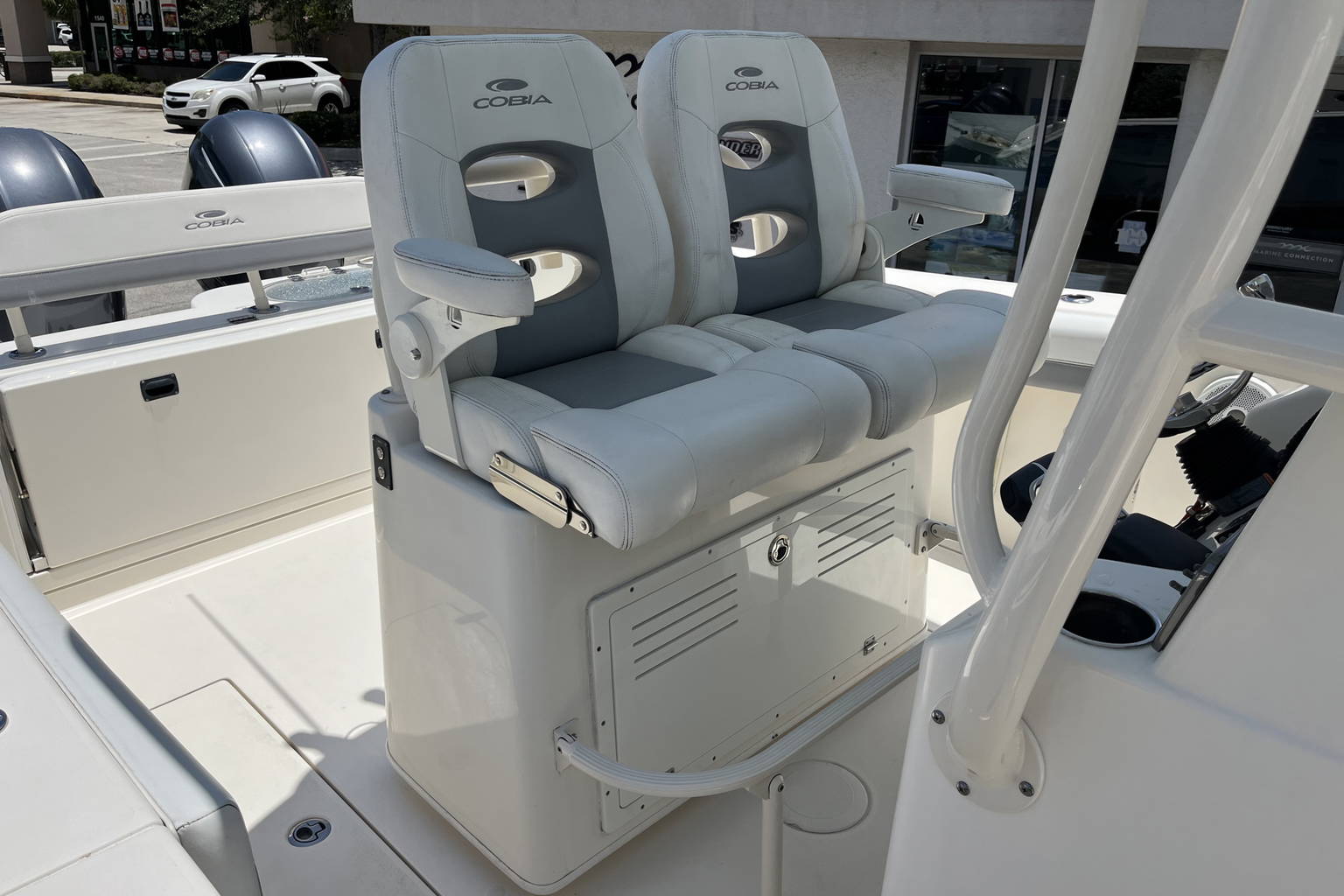 Used 2017 Cobia 277 #W100 image 22