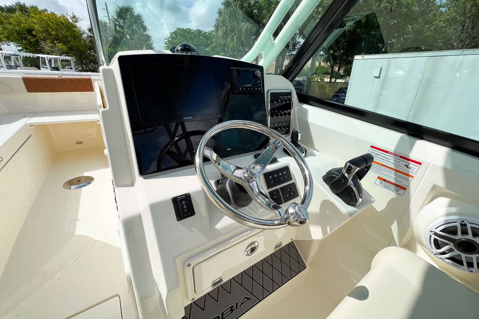 New 2023 Cobia 280 DC #D020 image 7