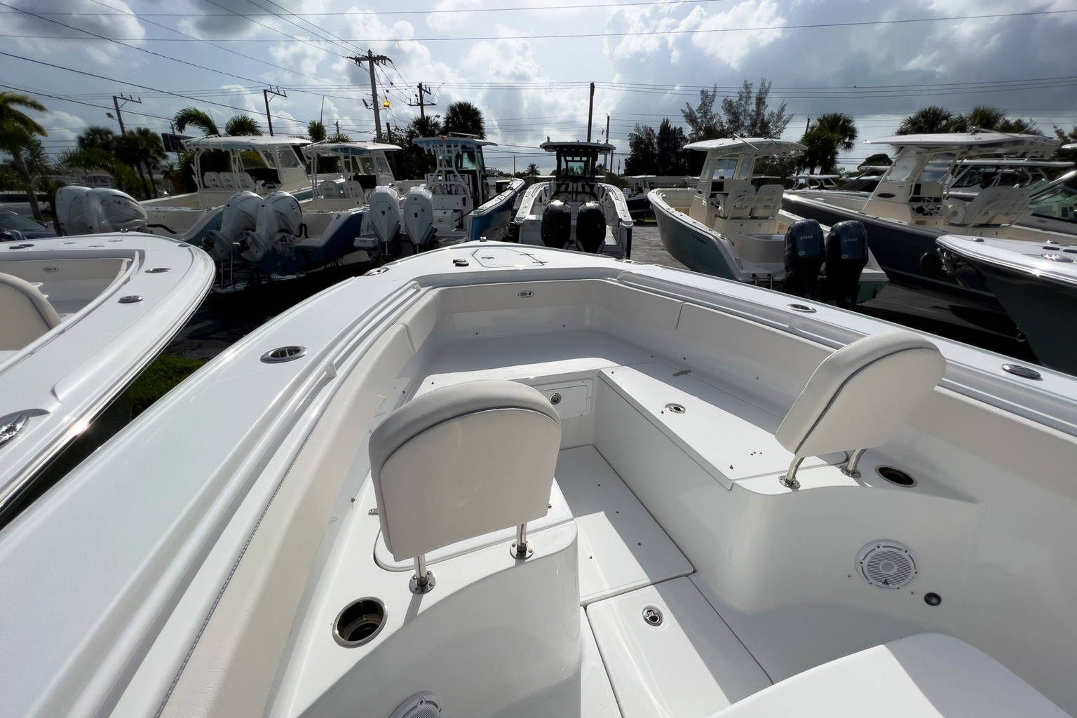 New 2024 Sea Hunt Ultra 275 SE #0009 image 8