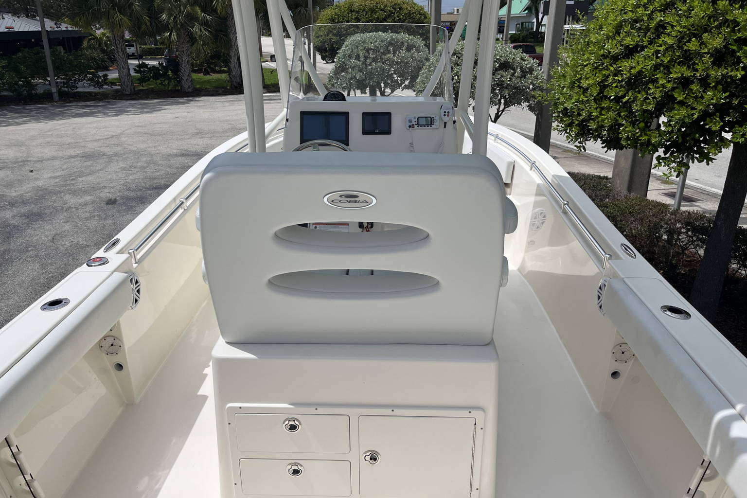 Used 2022 Cobia 220 CC #X072 image 9