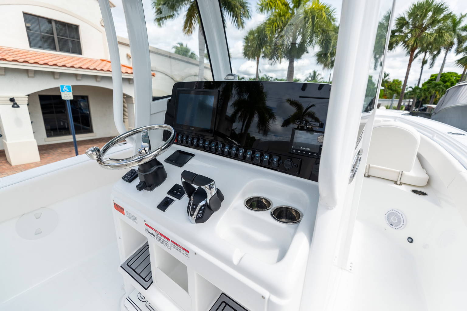 New 2024 Sea Hunt Ultra 265 SE #0013 image 24