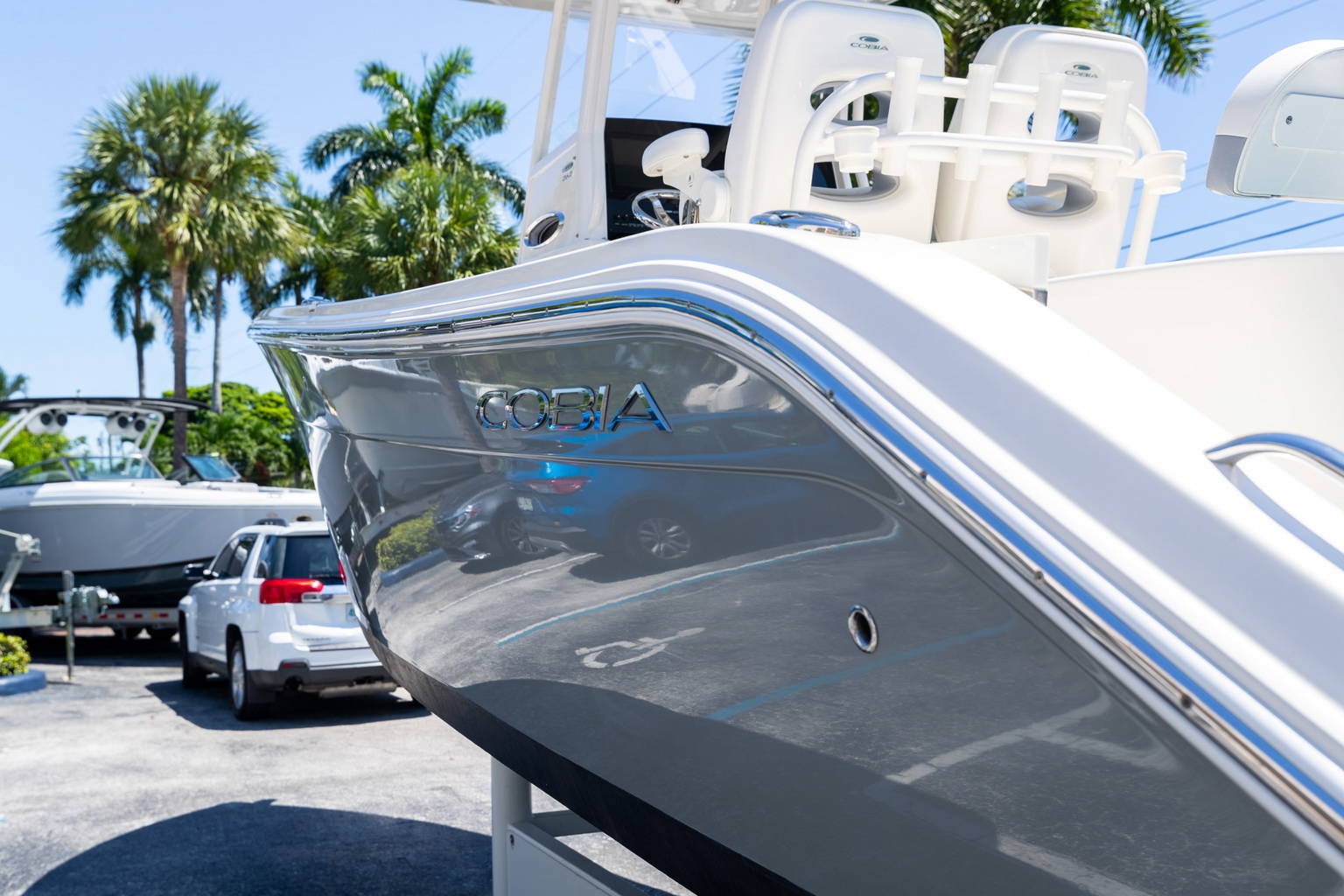 Used 2019 Cobia 262 CC #C037 image 9