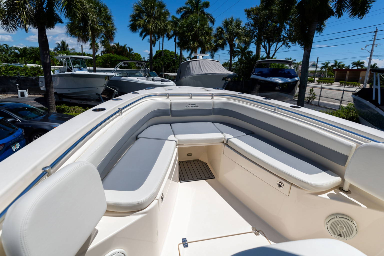 Used 2019 Cobia 262 CC #C037 image 46