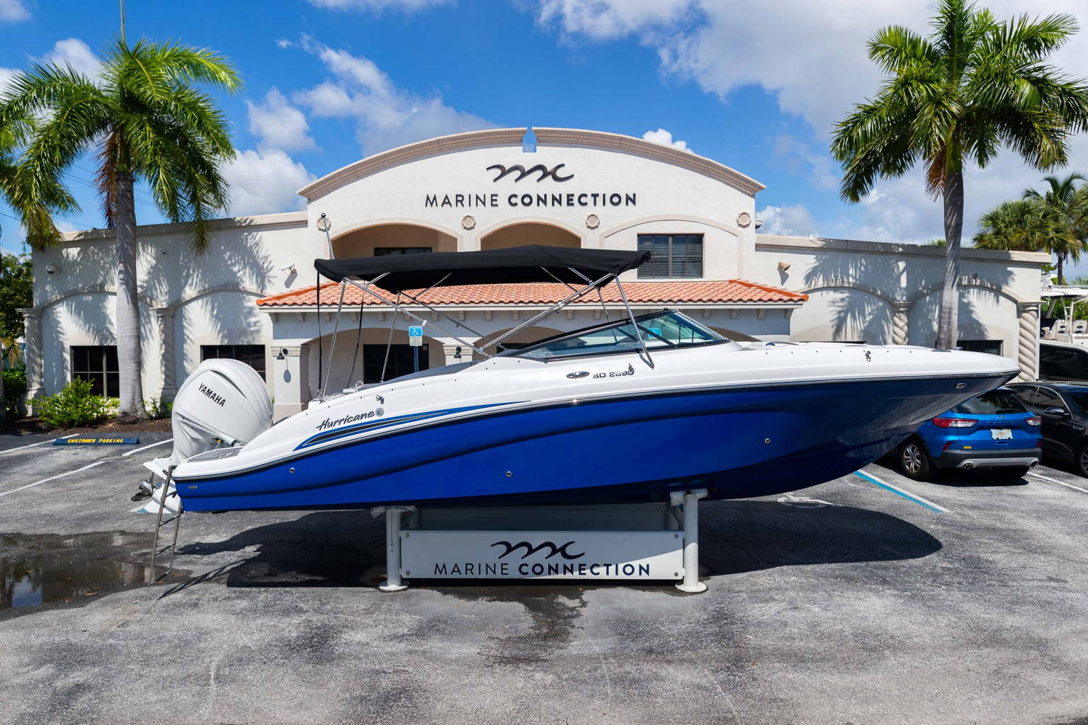 New 2023 Hurricane SunDeck 2690 OB #3756 image 1