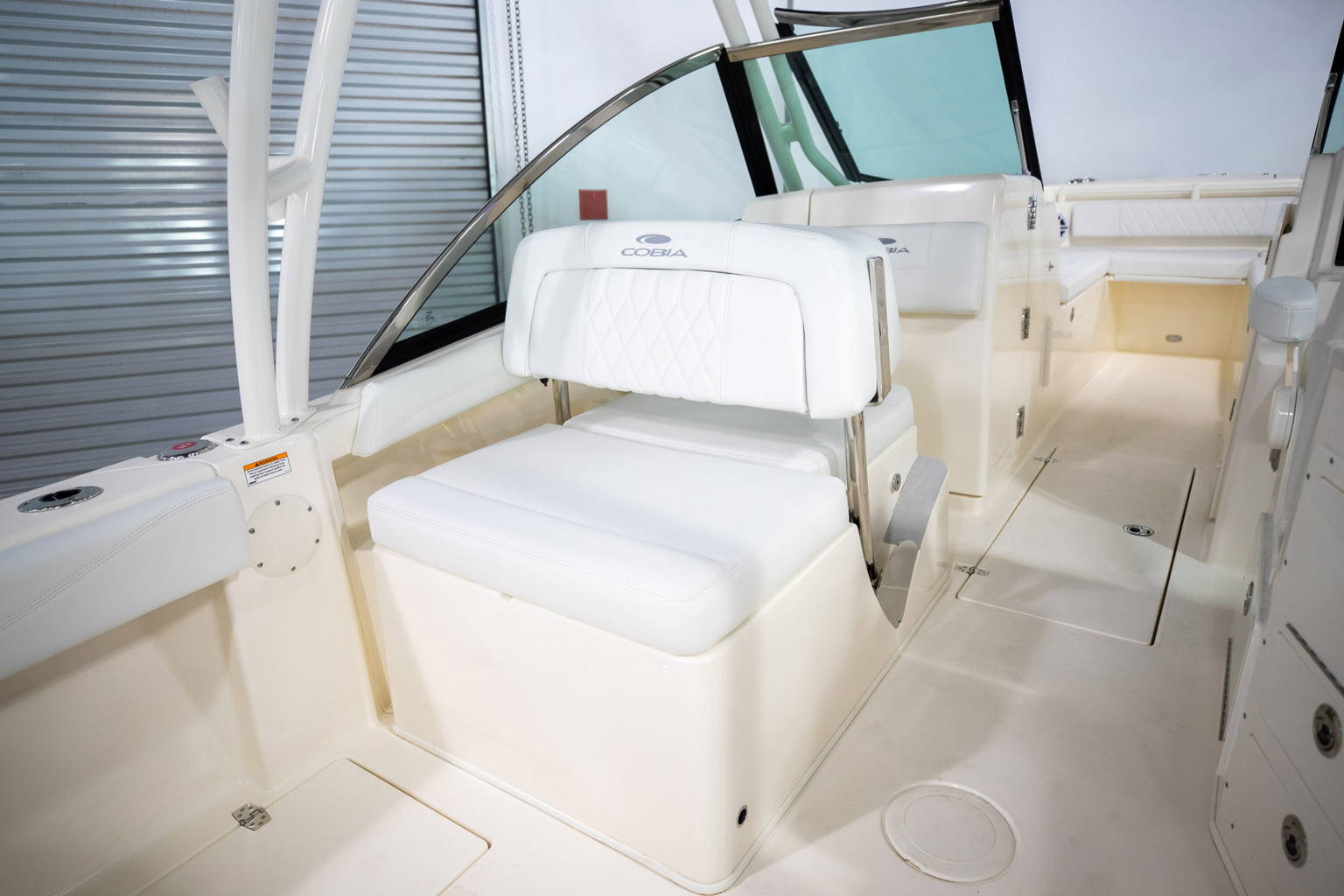 New 2023 Cobia 240 DC #E028 image 14