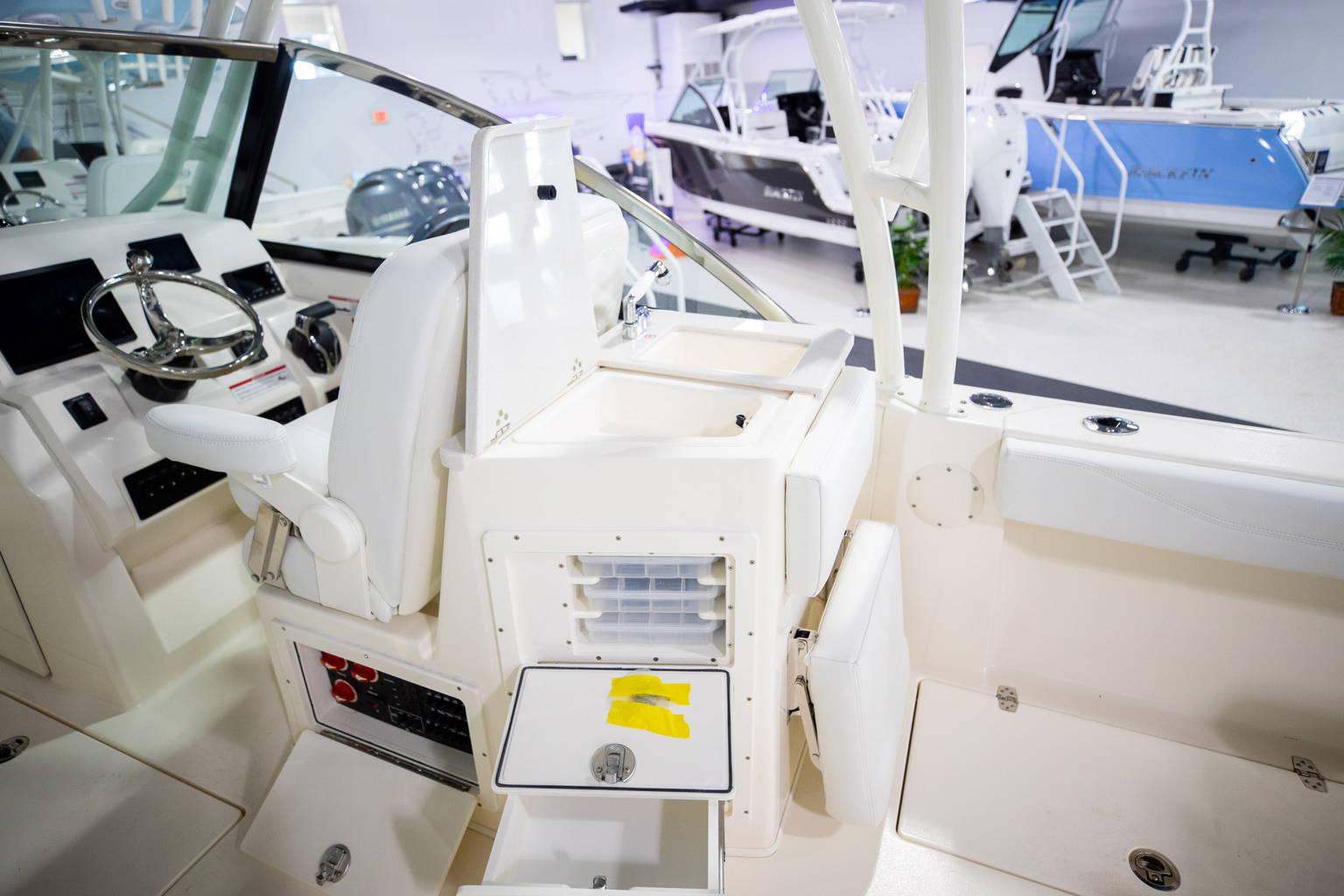 New 2023 Cobia 240 DC #E028 image 18
