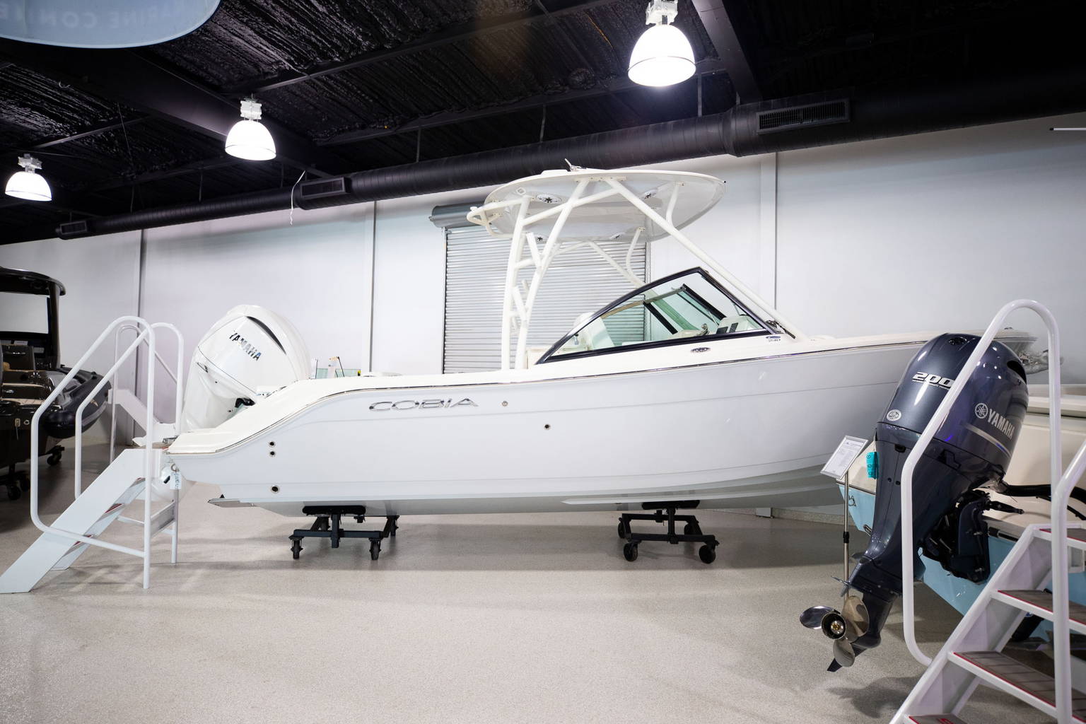 New 2023 Cobia 240 DC #E028 image 1