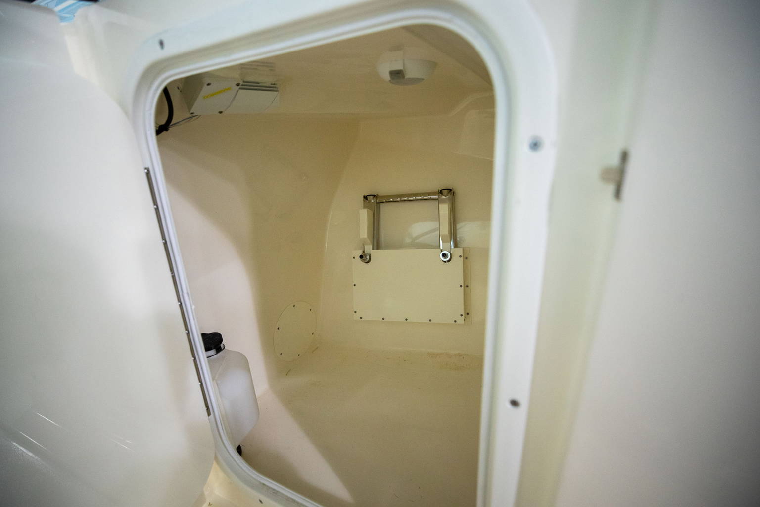 New 2023 Cobia 240 DC #E028 image 35