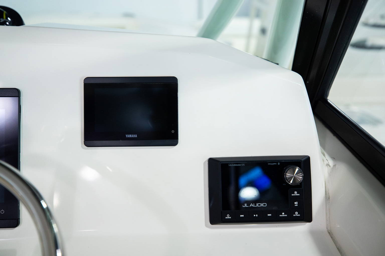 New 2023 Cobia 240 DC #E028 image 23