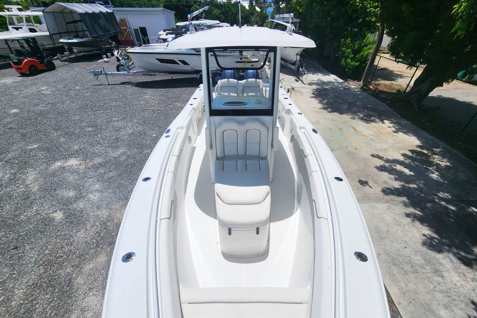 Used 2018 Sea Hunt Gamefish 27 CB #0822 image 9