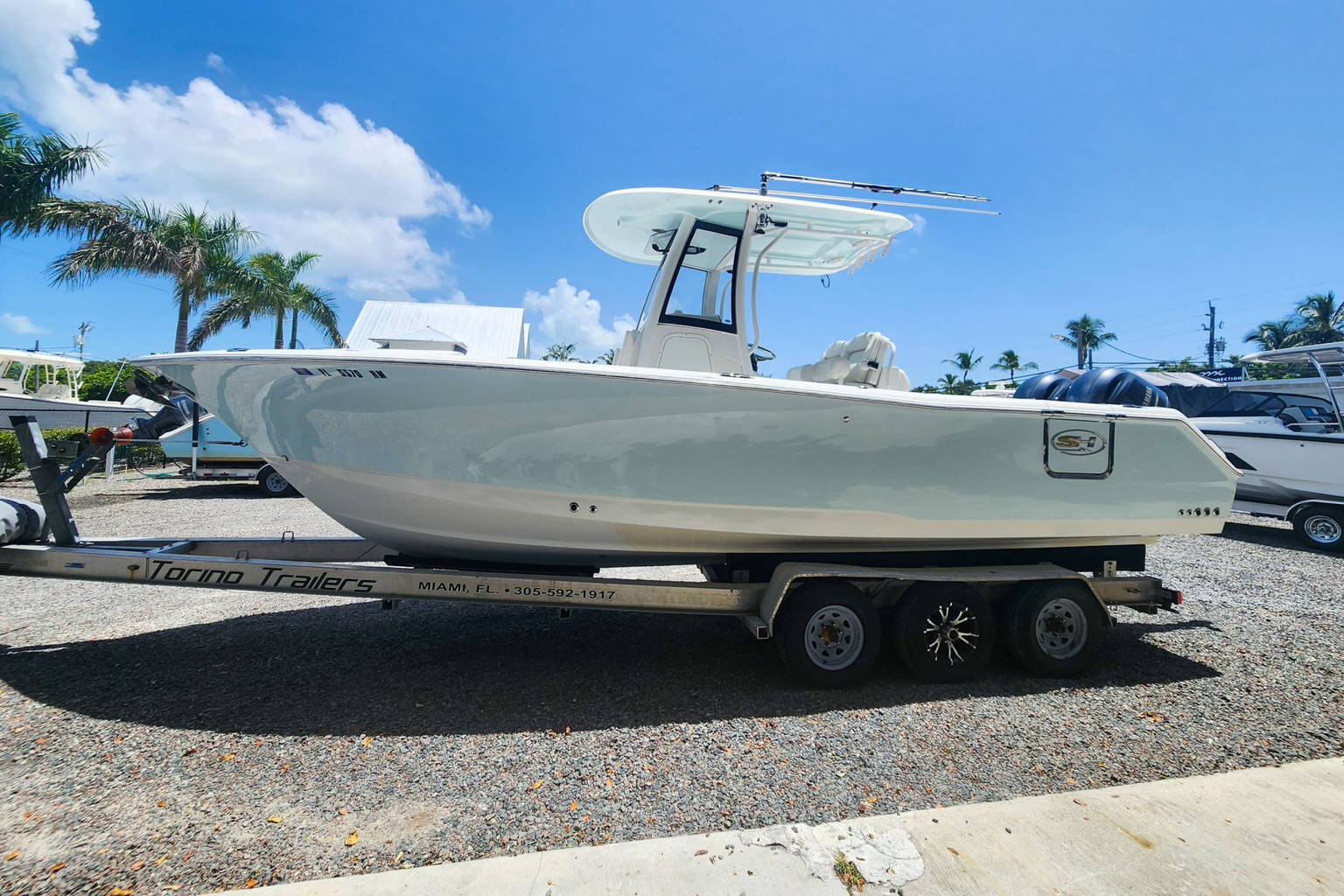 Used 2018 Sea Hunt Gamefish 27 CB #0822 image 2