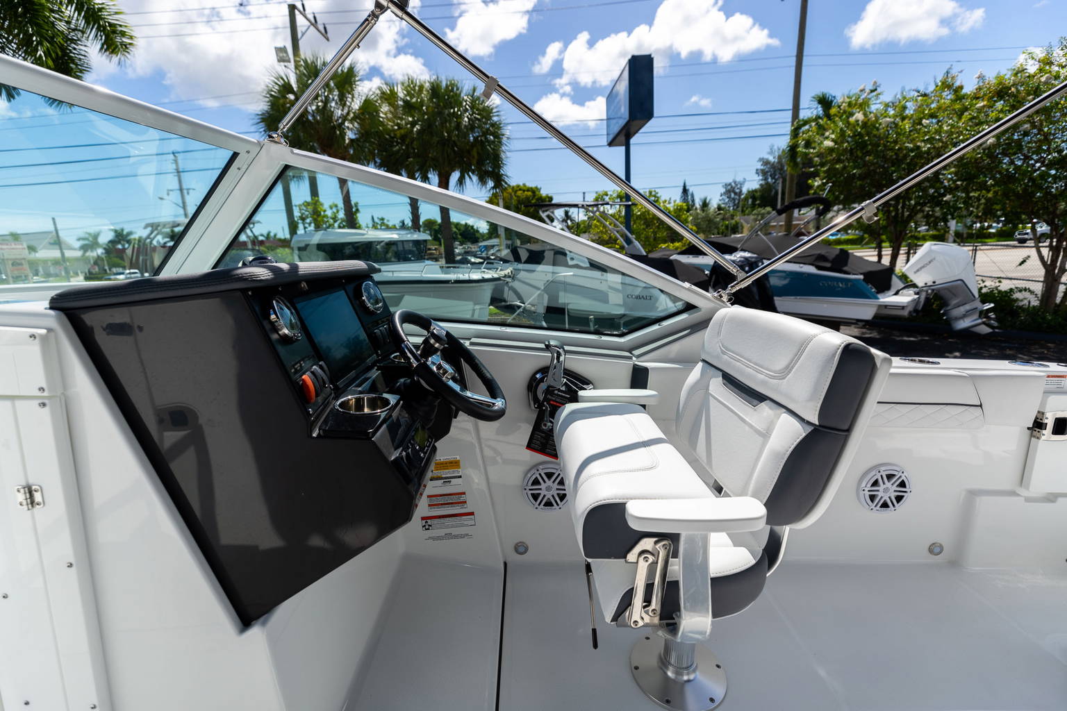 New 2023 Blackfin 232DC #K106 image 18