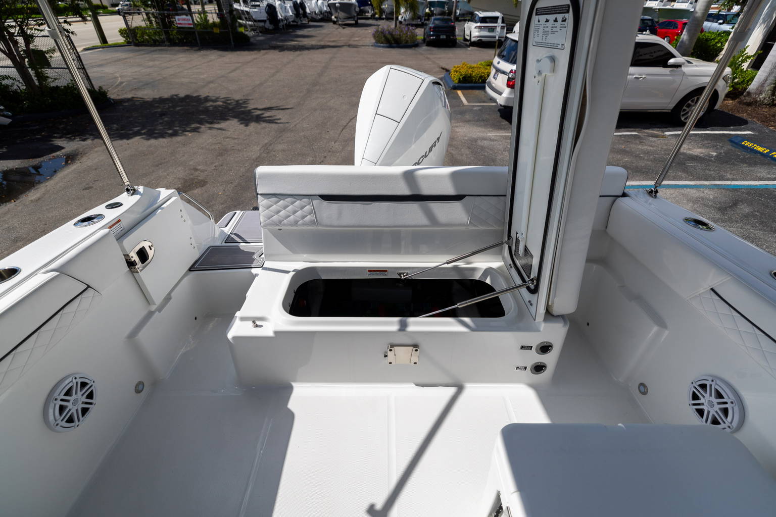 New 2023 Blackfin 232DC #K106 image 13