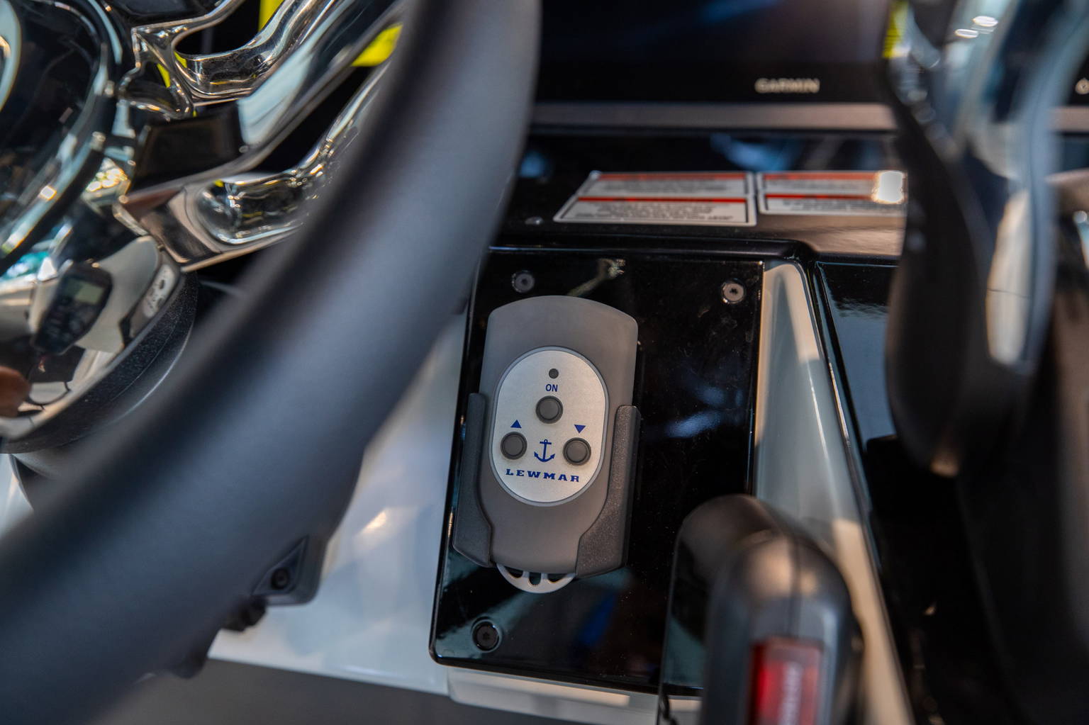 Alternative image of Quarken 27 T-Top V2 Onyx in West Palm Beach, FL