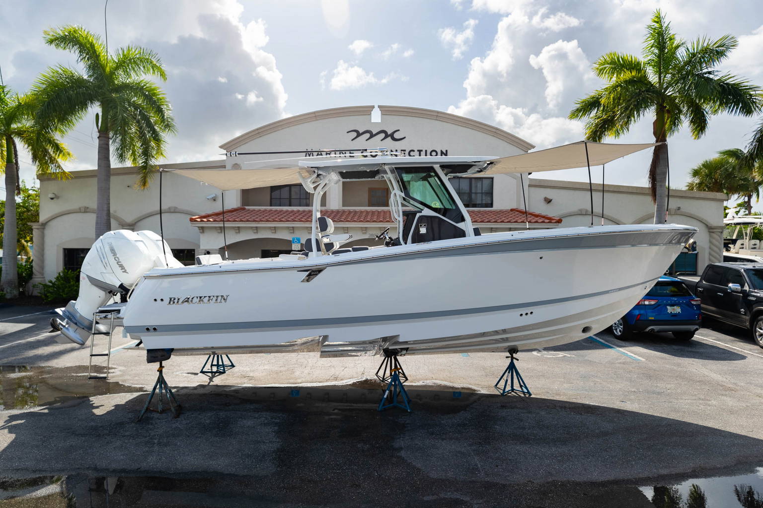 New 2023 Blackfin 302CC #E143 image 1