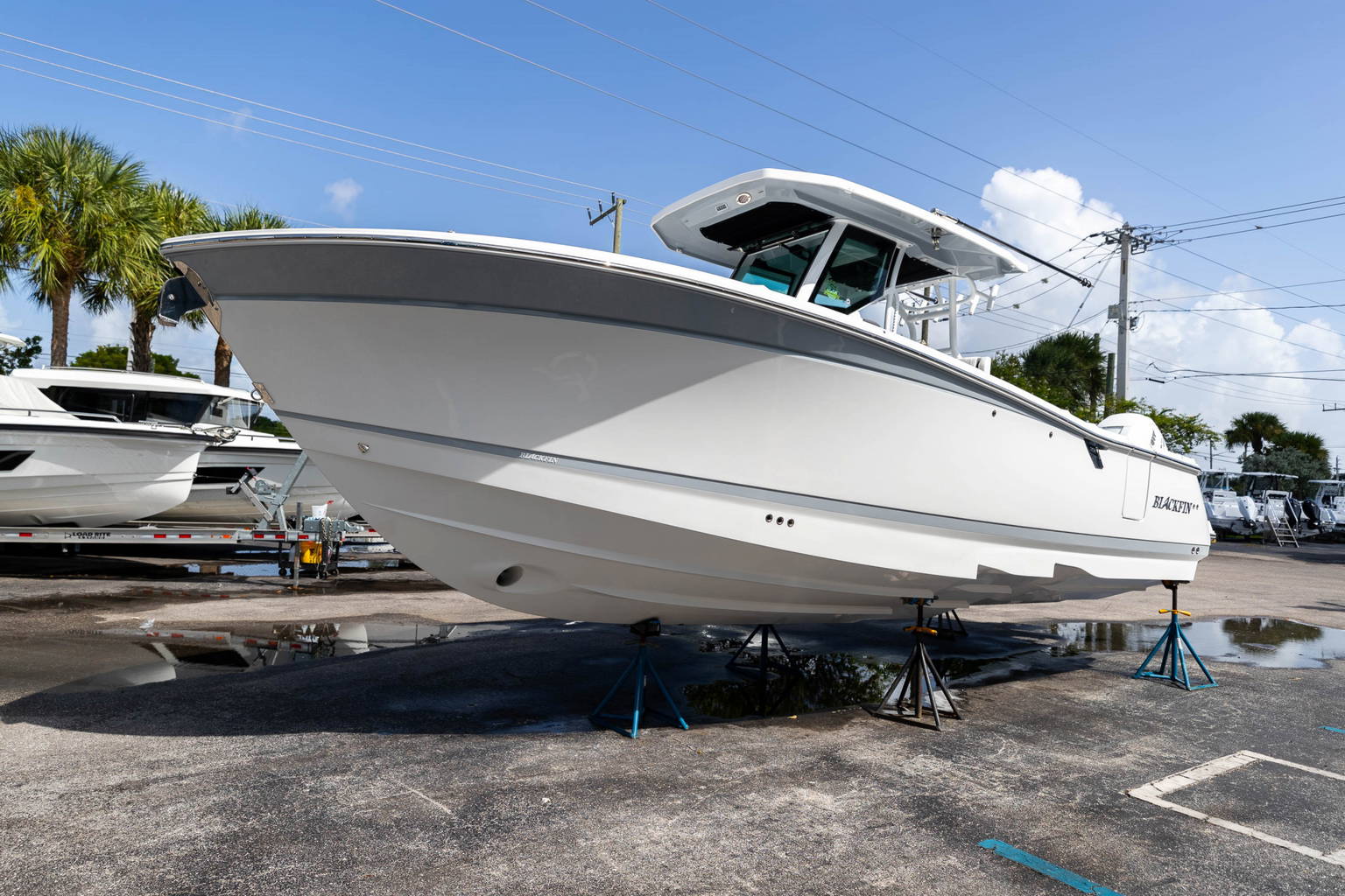 New 2023 Blackfin 302CC #E143 image 6