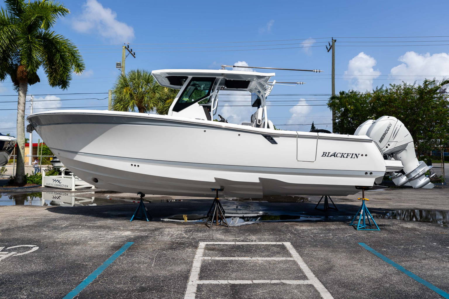 New 2023 Blackfin 302CC #E143 image 7