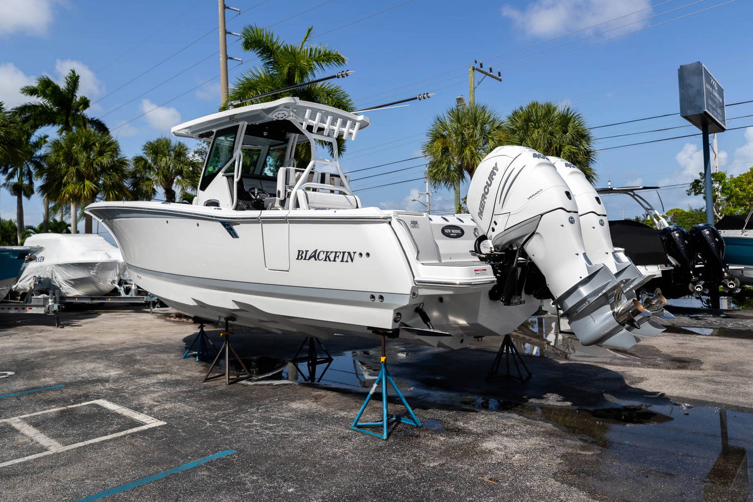 New 2023 Blackfin 302CC #E143 image 8