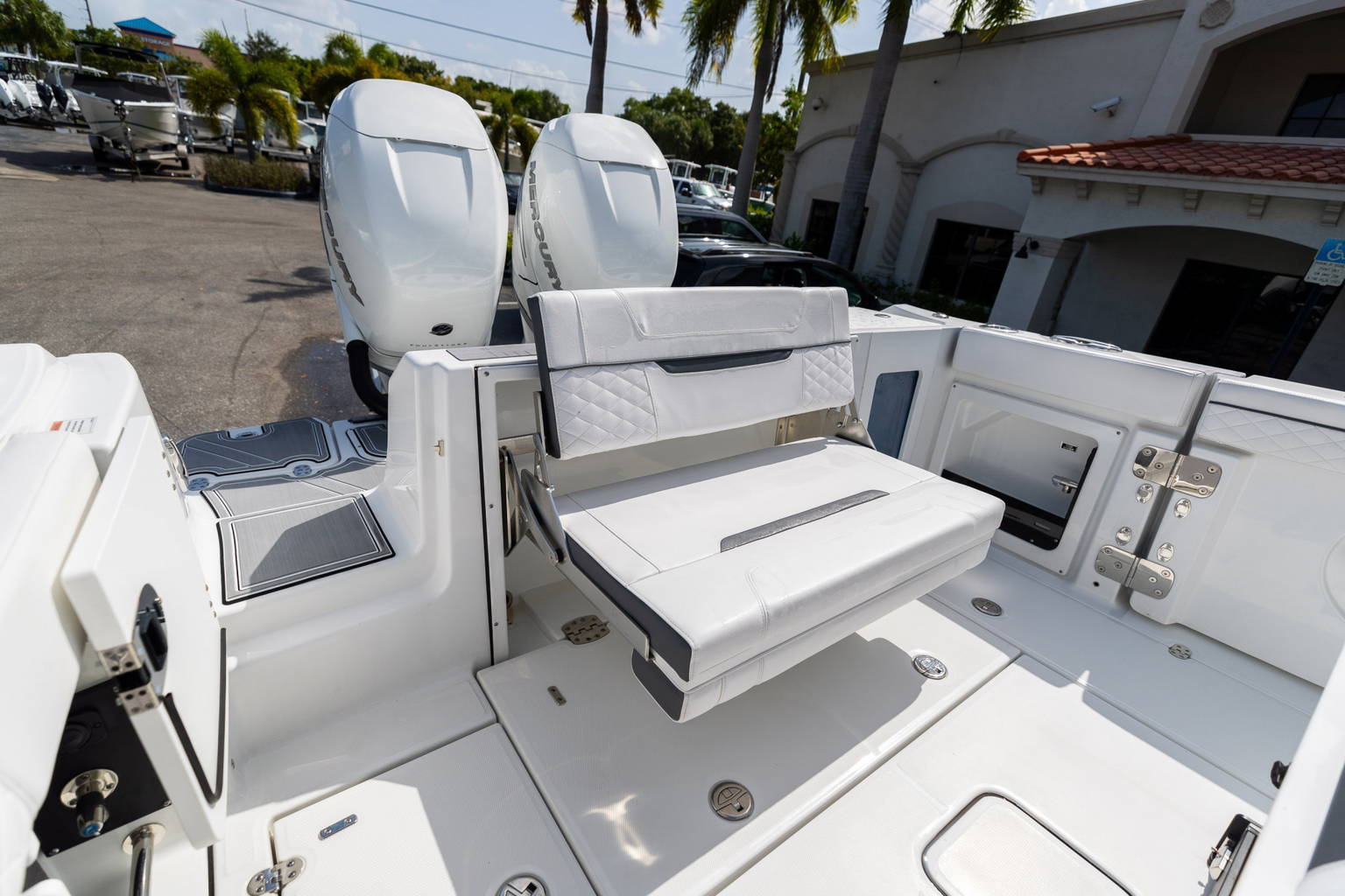 New 2023 Blackfin 302CC #E143 image 15