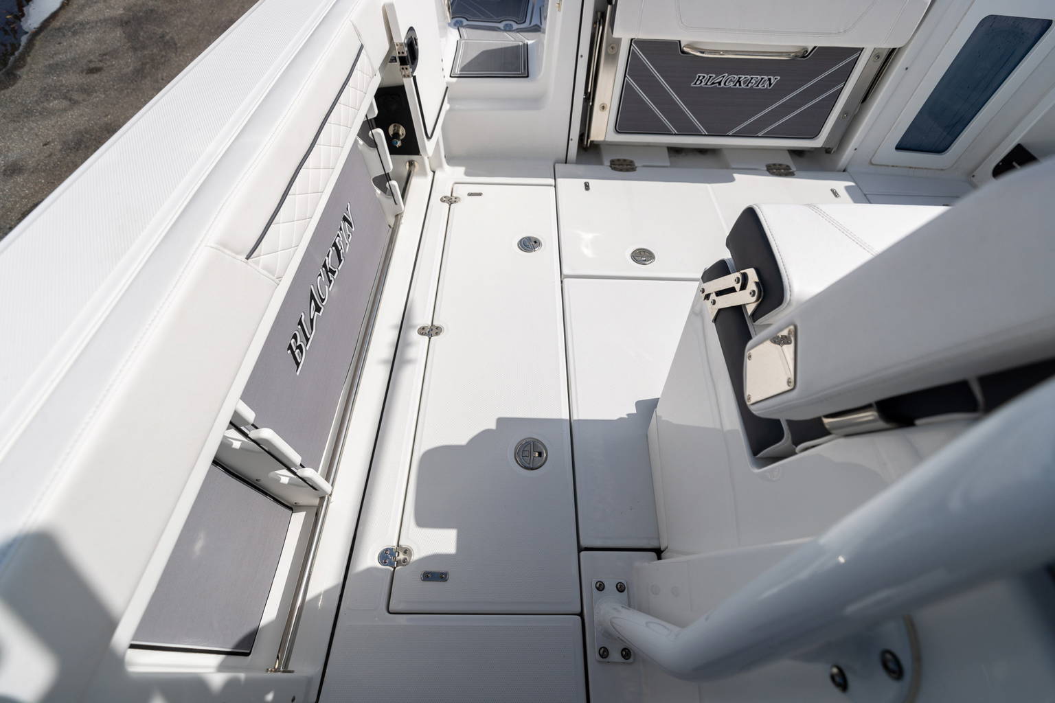 New 2023 Blackfin 302CC #E143 image 21