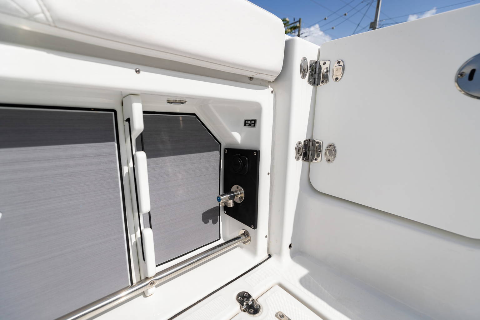 New 2023 Blackfin 302CC #E143 image 22