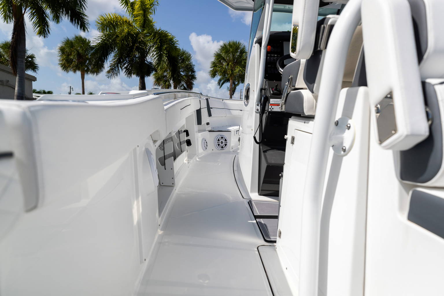New 2023 Blackfin 302CC #E143 image 28