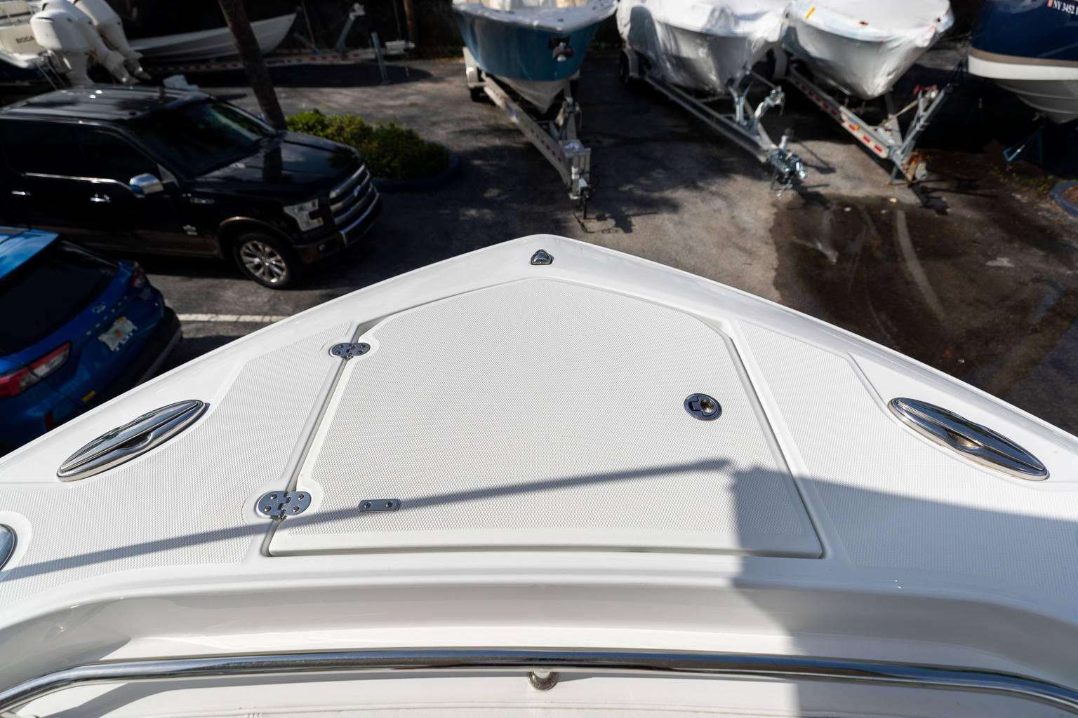 New 2023 Blackfin 302CC #E143 image 50