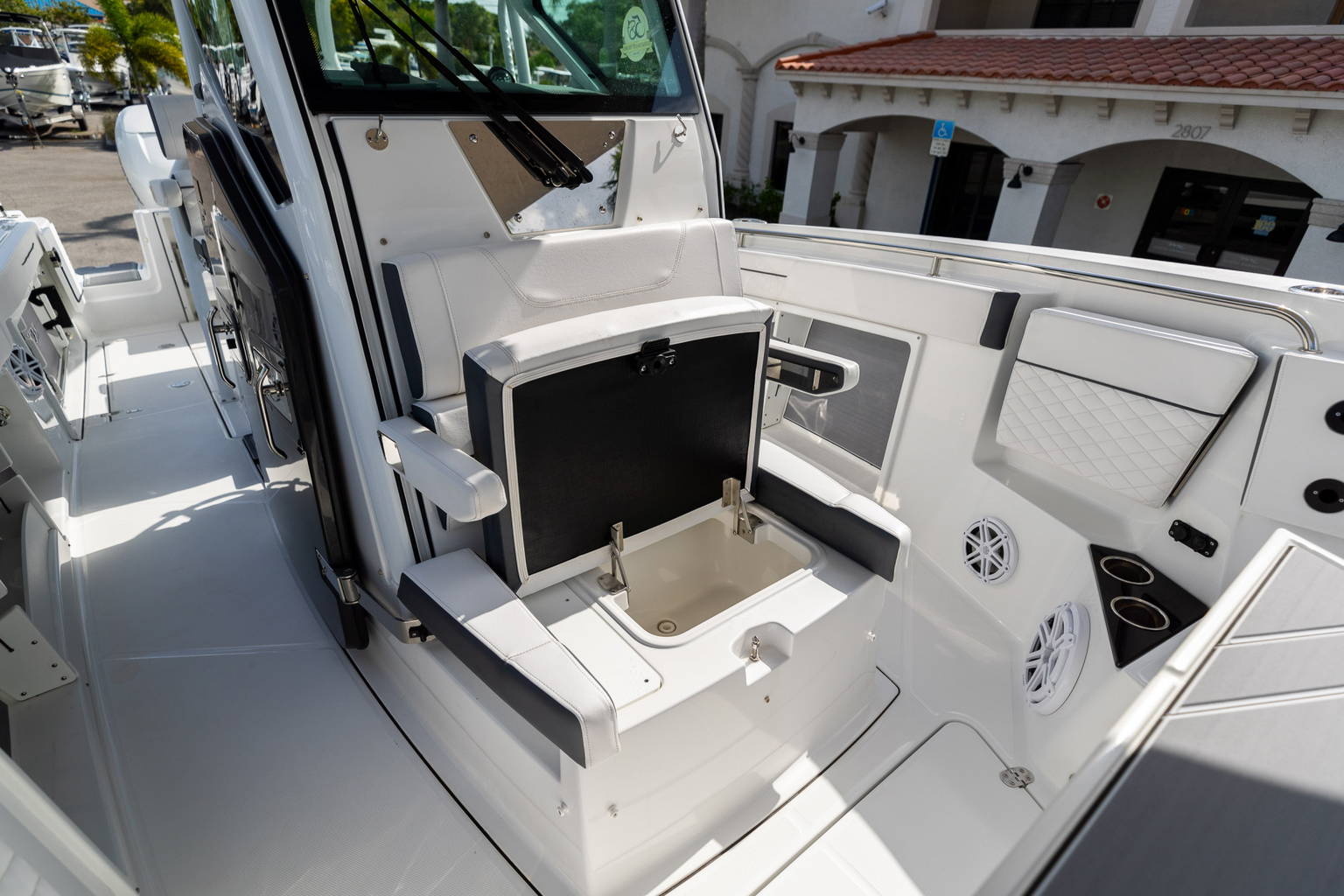 New 2023 Blackfin 302CC #E143 image 54