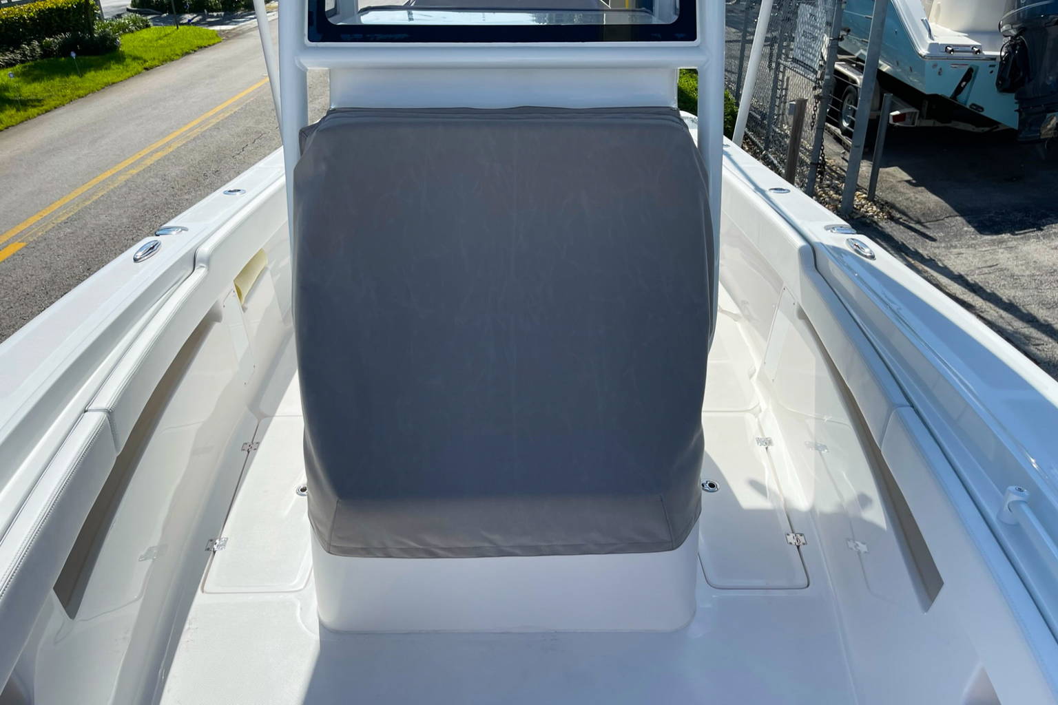 New 2024 Limitless 26 Center Console #6017 image 10