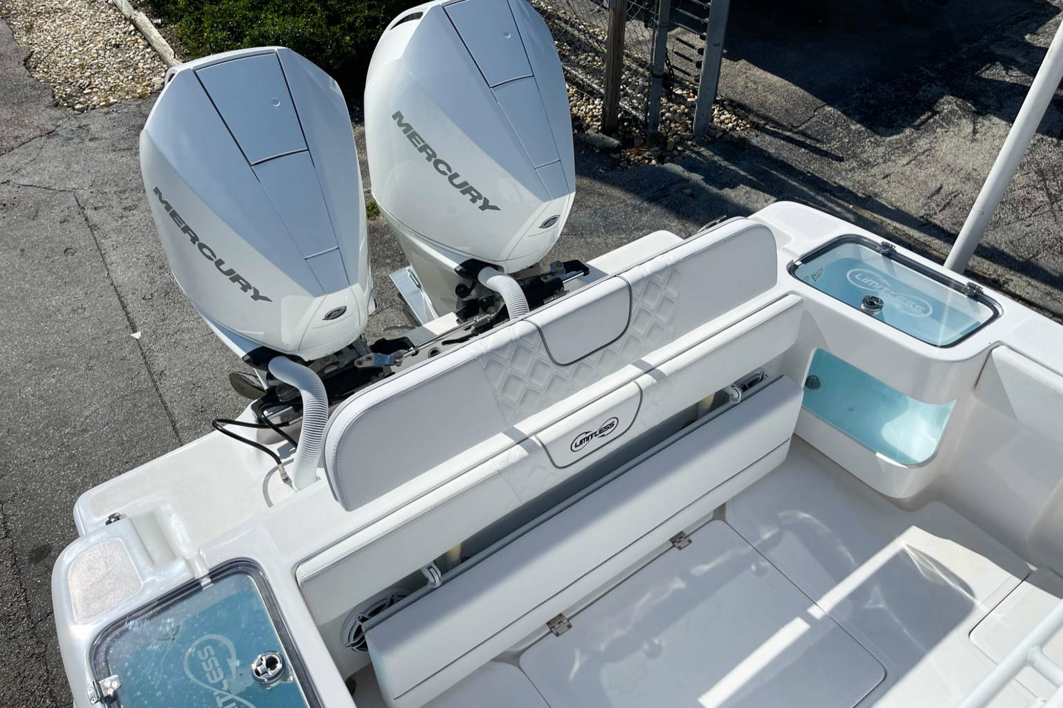 New 2024 Limitless 26 Center Console #6017 image 15