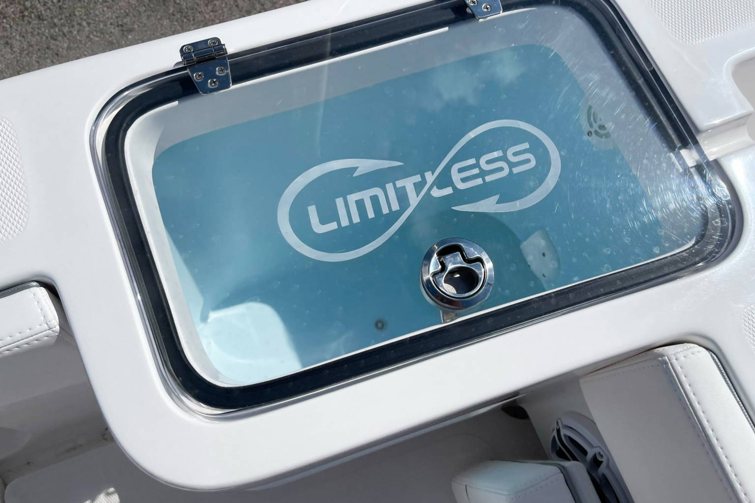 New 2024 Limitless 26 Center Console #6017 image 23