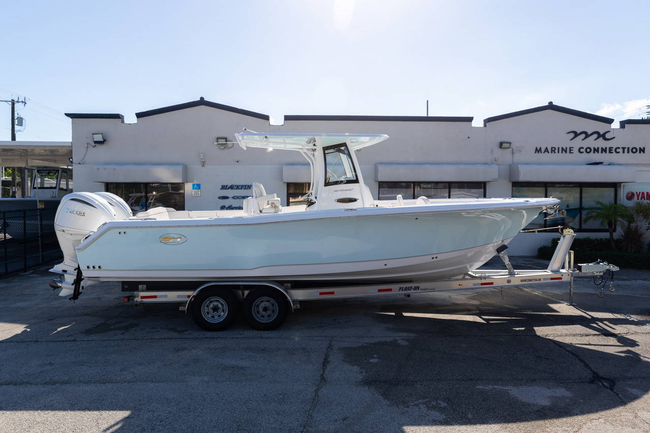 Main image of Sea Hunt Ultra 305 SE in West Palm Beach, FL