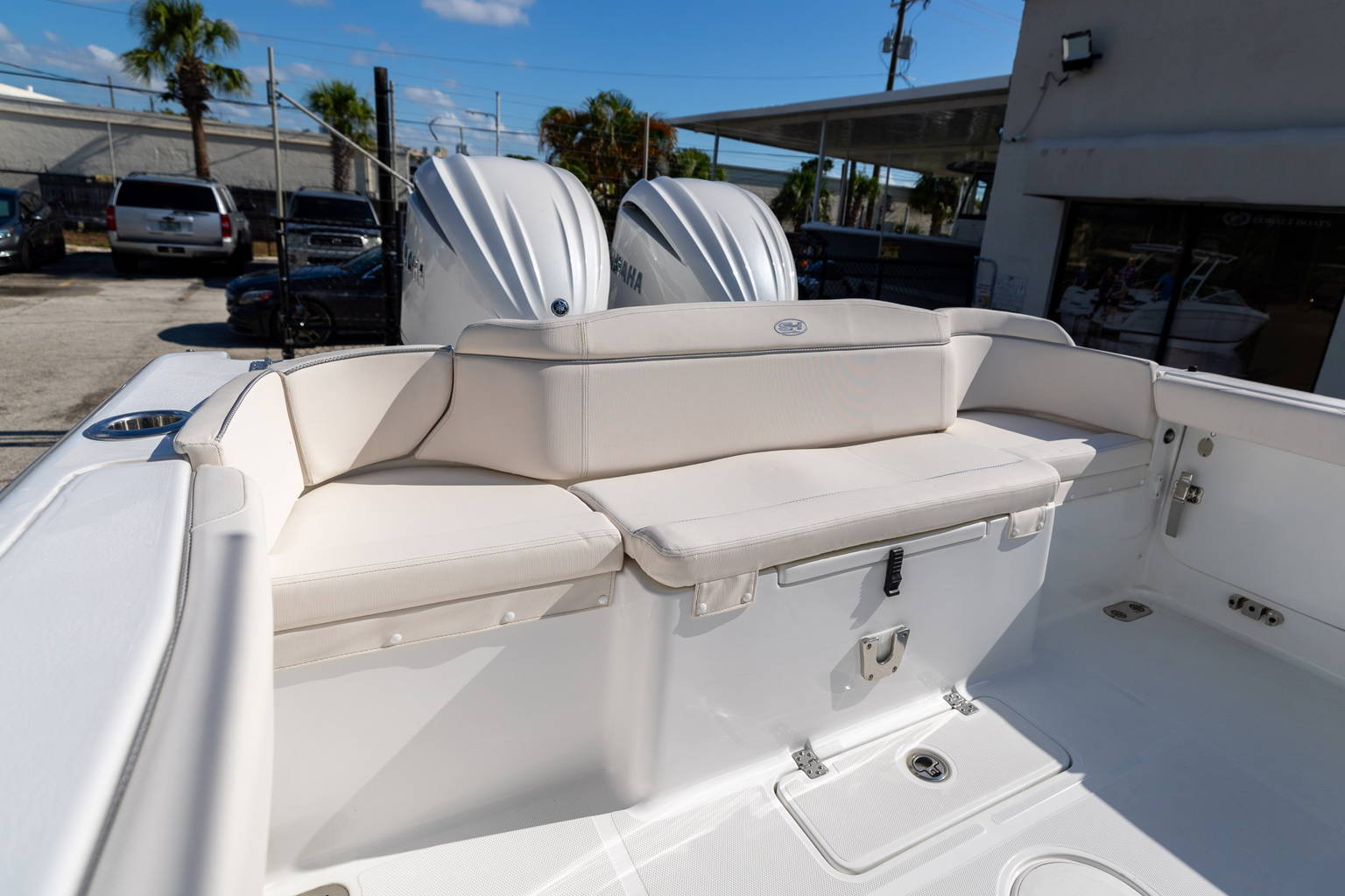 New 2023 Sea Hunt Ultra 305 SE #0107 image 11