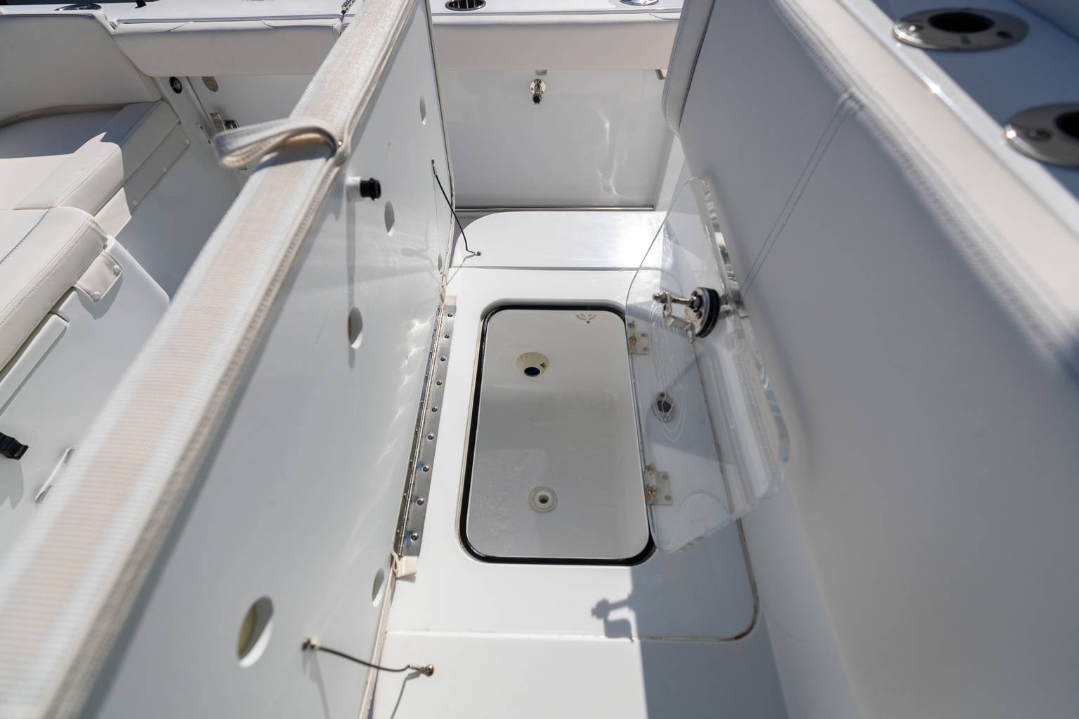 New 2023 Sea Hunt Ultra 305 SE #0107 image 21