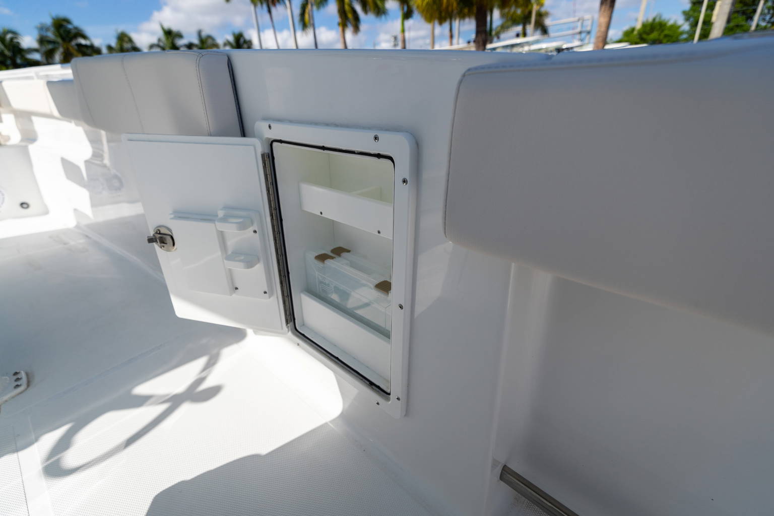 New 2023 Sea Hunt Ultra 305 SE #0107 image 19