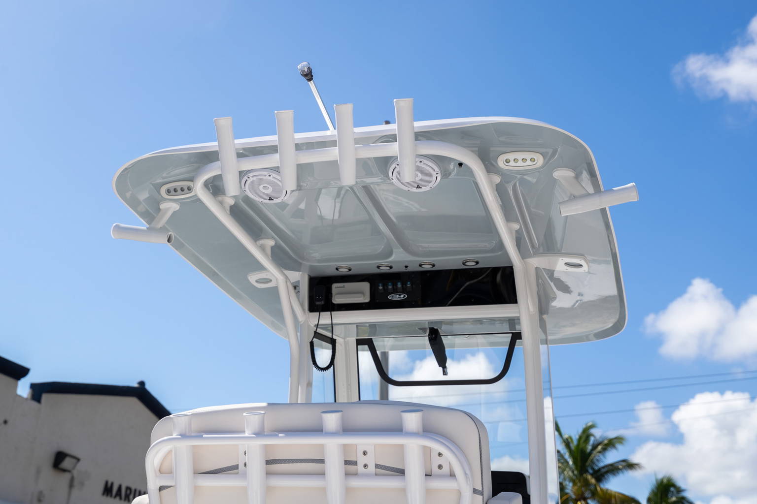 New 2023 Sea Hunt Gamefish 27 FS #0559 image 9