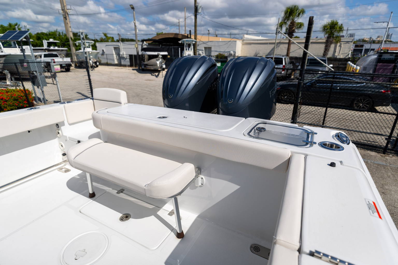 New 2023 Sea Hunt Gamefish 27 FS #0559 image 12