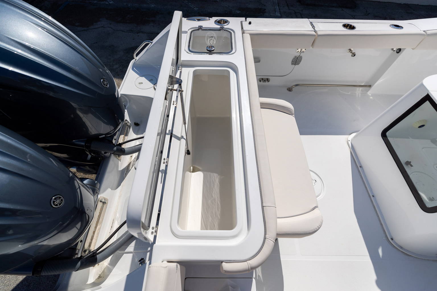 New 2023 Sea Hunt Gamefish 27 FS #0559 image 13