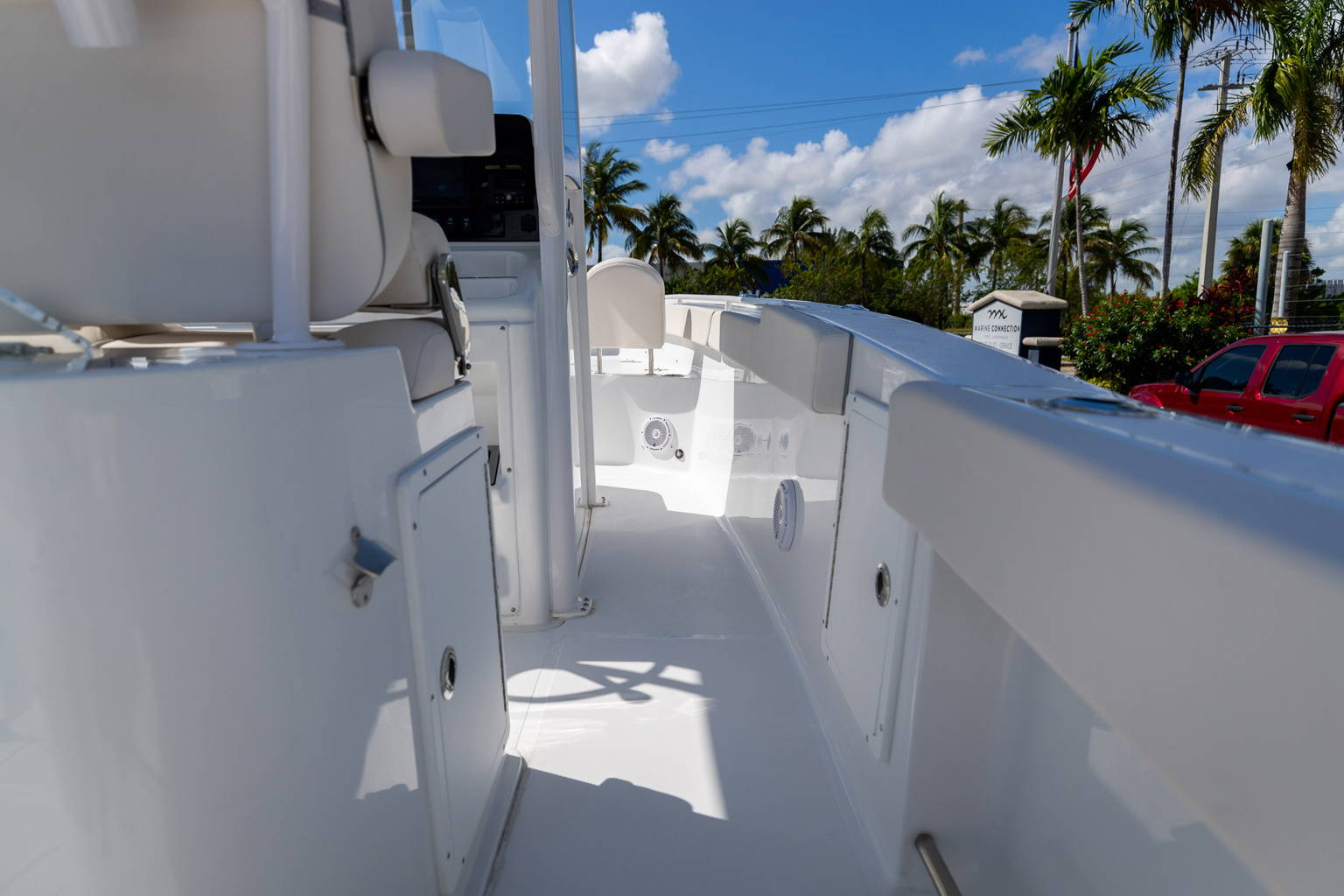 New 2023 Sea Hunt Gamefish 27 FS #0559 image 16