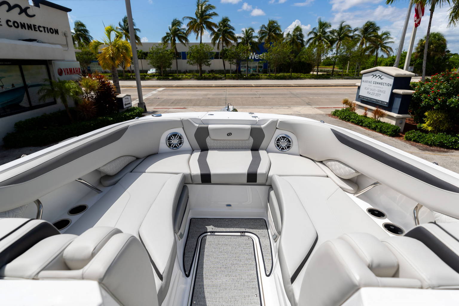 New 2024 Hurricane SunDeck 2600 OB #2855 image 39