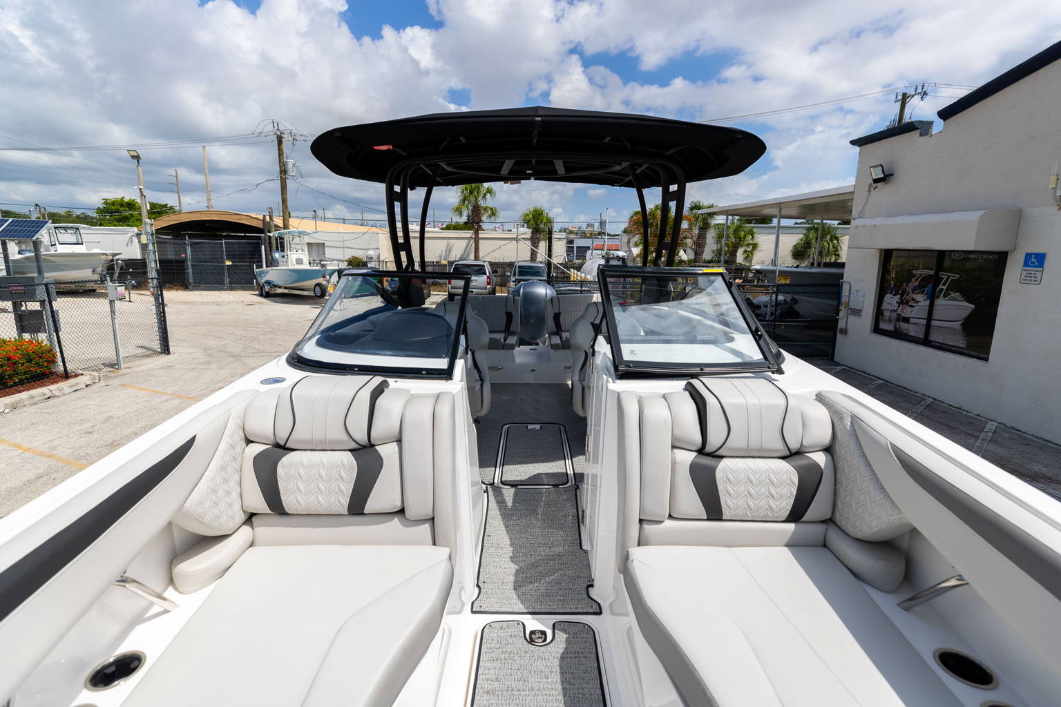 New 2024 Hurricane SunDeck 2600 OB #2855 image 45