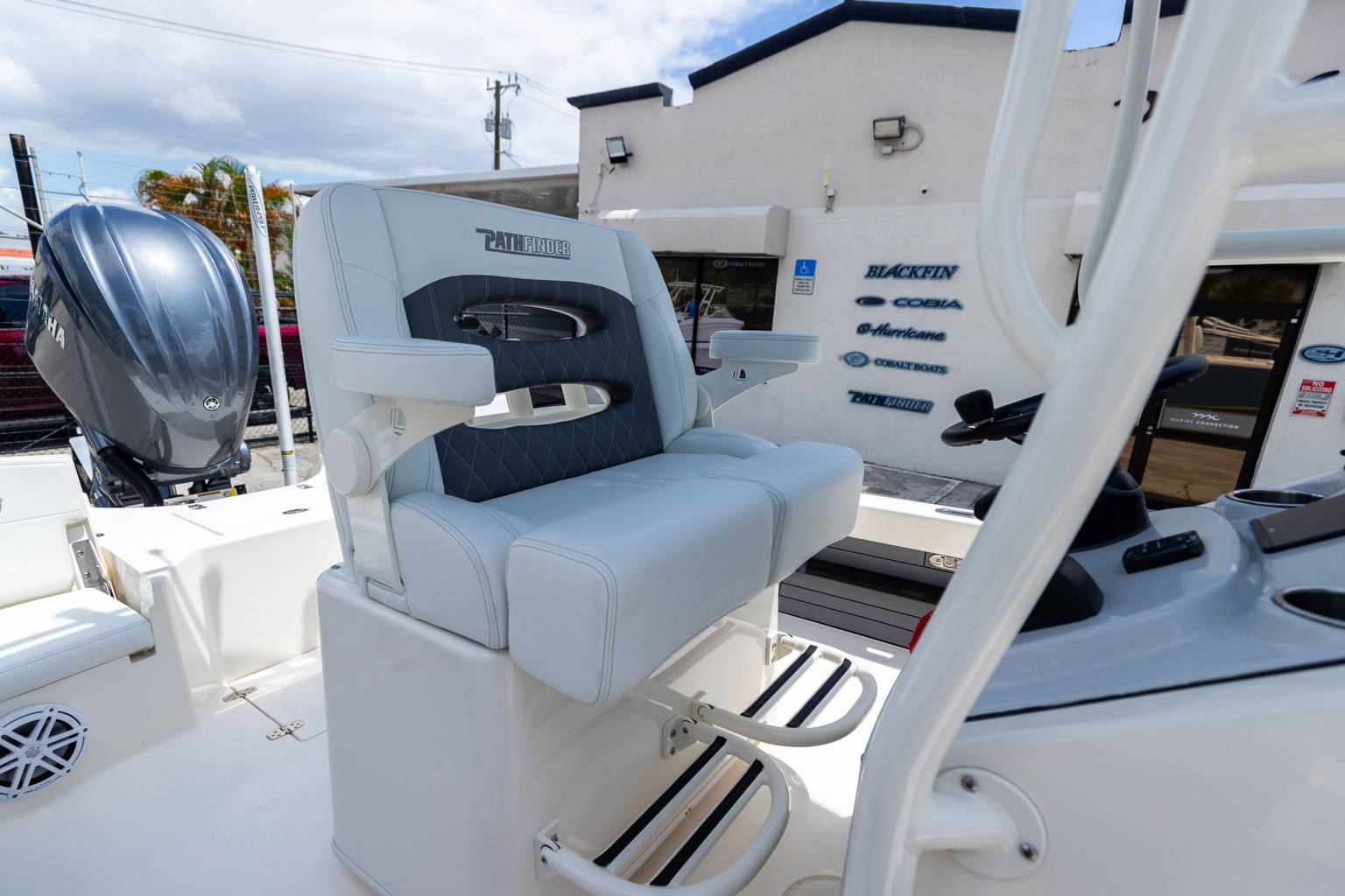 New 2023 Pathfinder 2500 Hybrid #D087 image 32