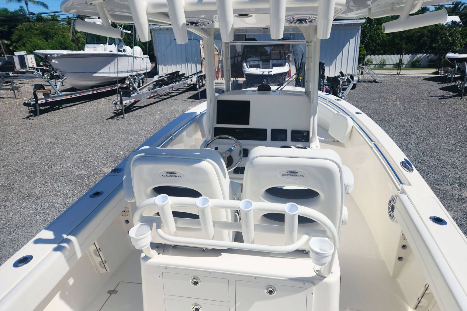 New 2023 Cobia 262 CC #C062 image 4