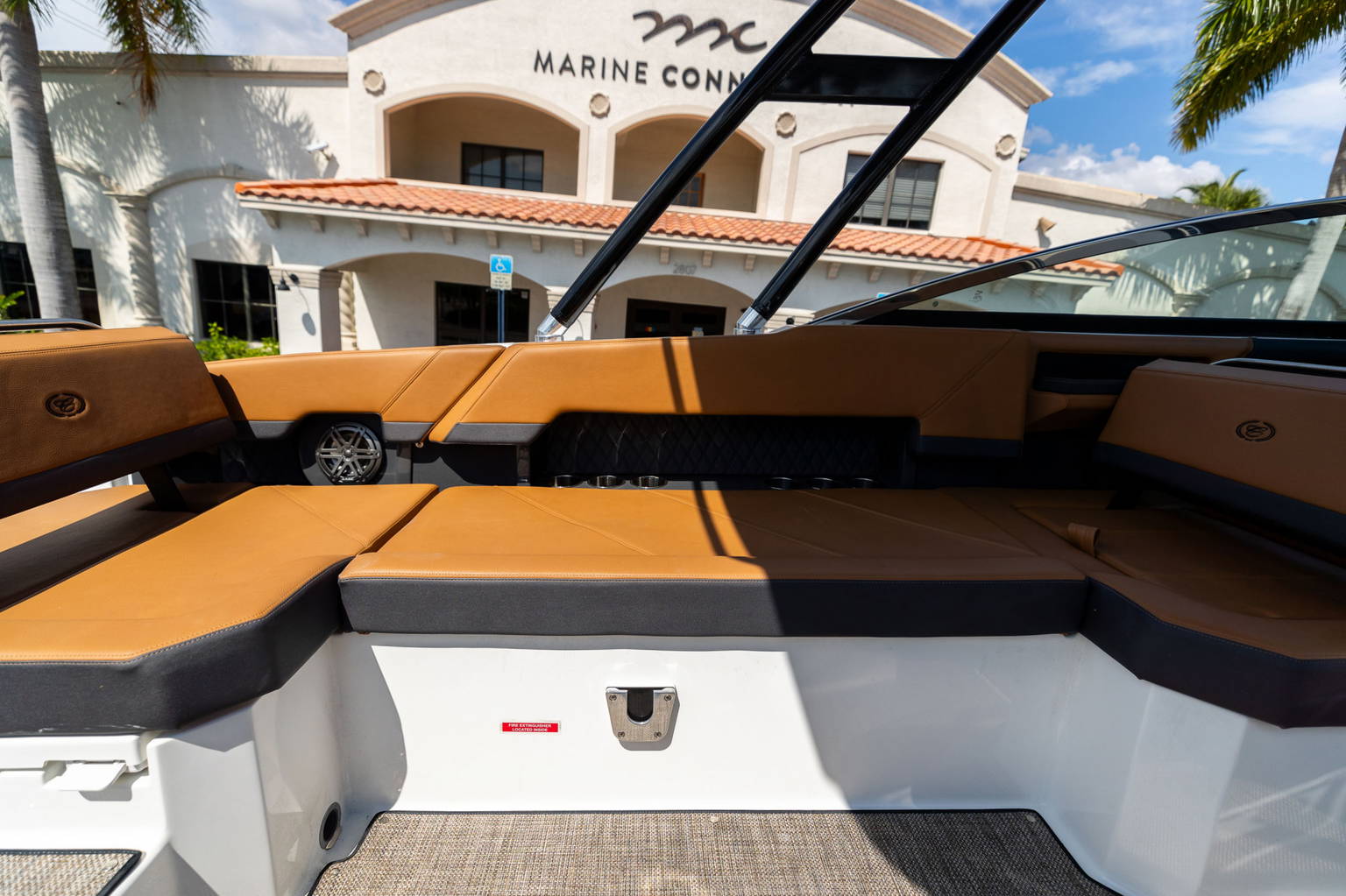 Alternative image of Cobalt R8 OB in Stuart, FL