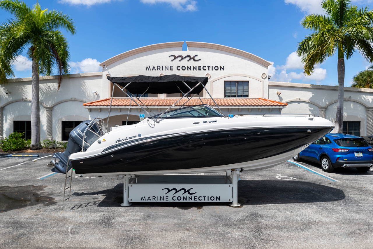 Main image of Hurricane SunDeck 2486 OB in West Palm Beach, FL