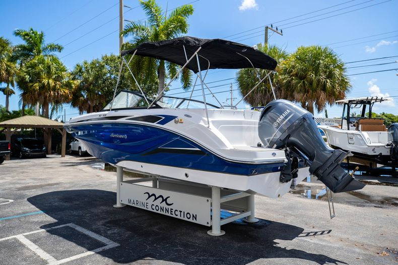 New 2022 Hurricane SunDeck OB SD 235 OB #7864 image 7