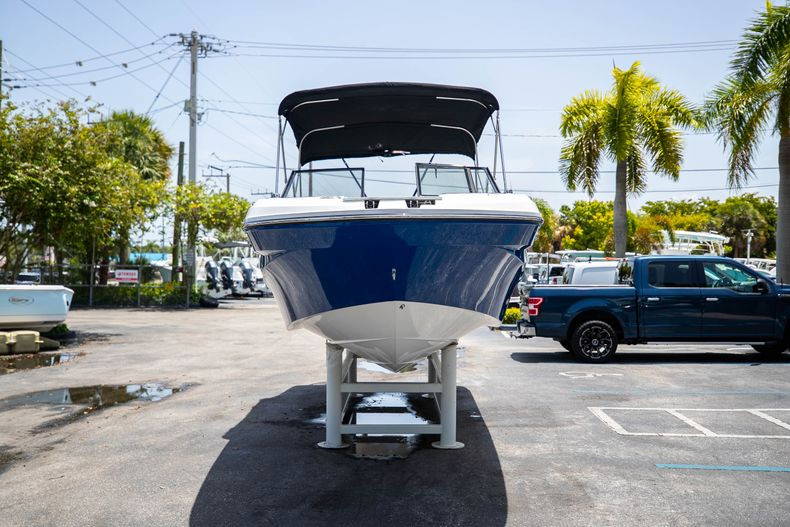 New 2022 Hurricane SunDeck OB SD 235 OB #8013 image 3